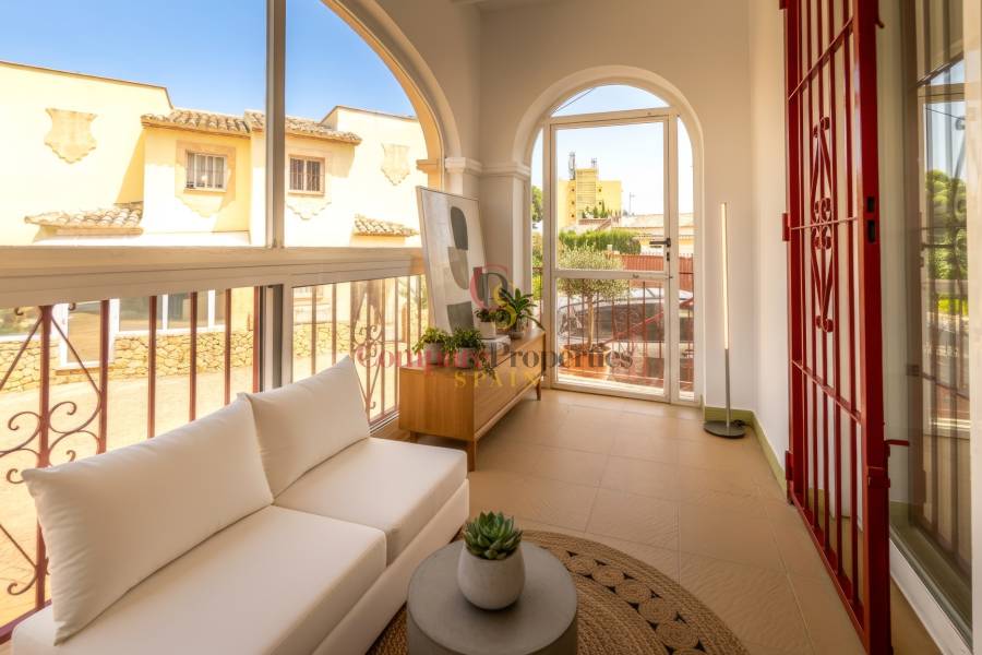 Venta - Townhouses - Albir