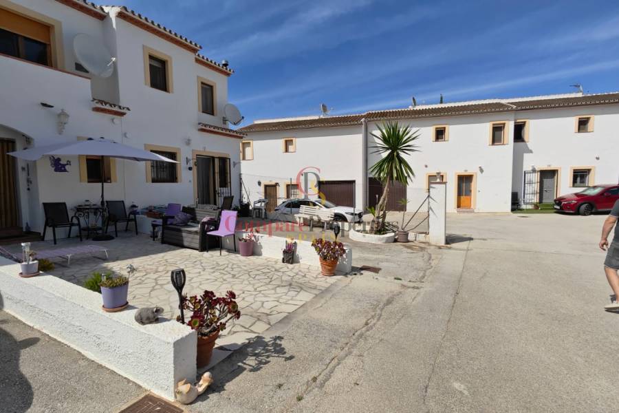 Verkoop - Semi-Detached Villa - Pedreguer - CAMPO