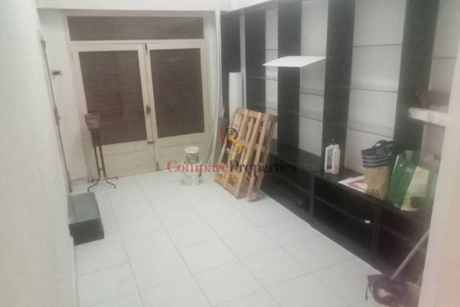 Sale - Apartment - Oliva - 