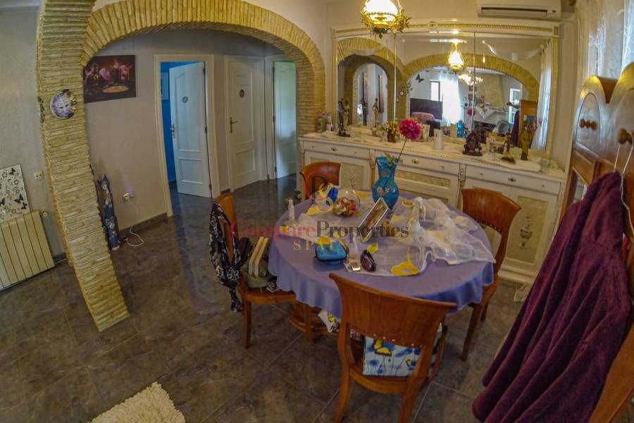 Sale - Villa - Dénia