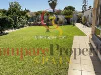 Sale - Villa - Dénia