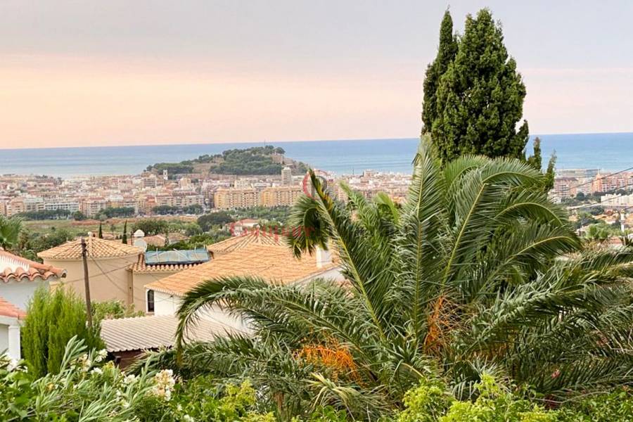 Sale - Villa - Dénia - Montgo