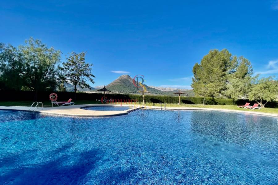 Sale - Villa - Jalon Valley - Valley / Urbanización