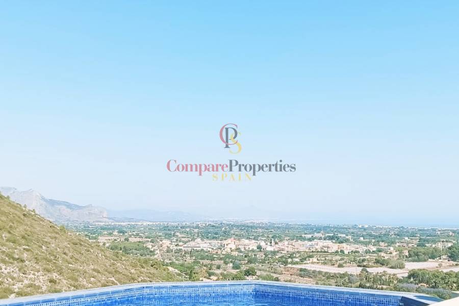 Venta - Villa - Dénia