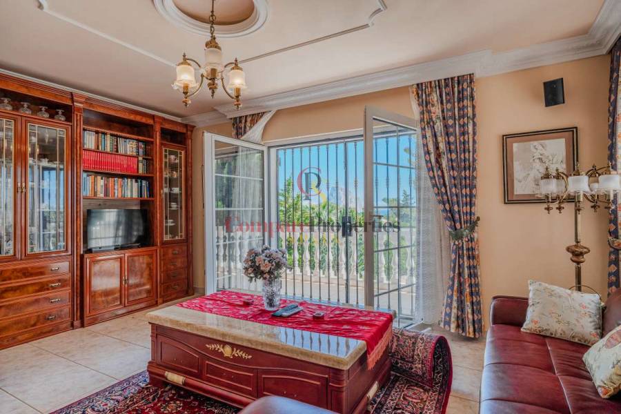 Sale - Villa - Calpe