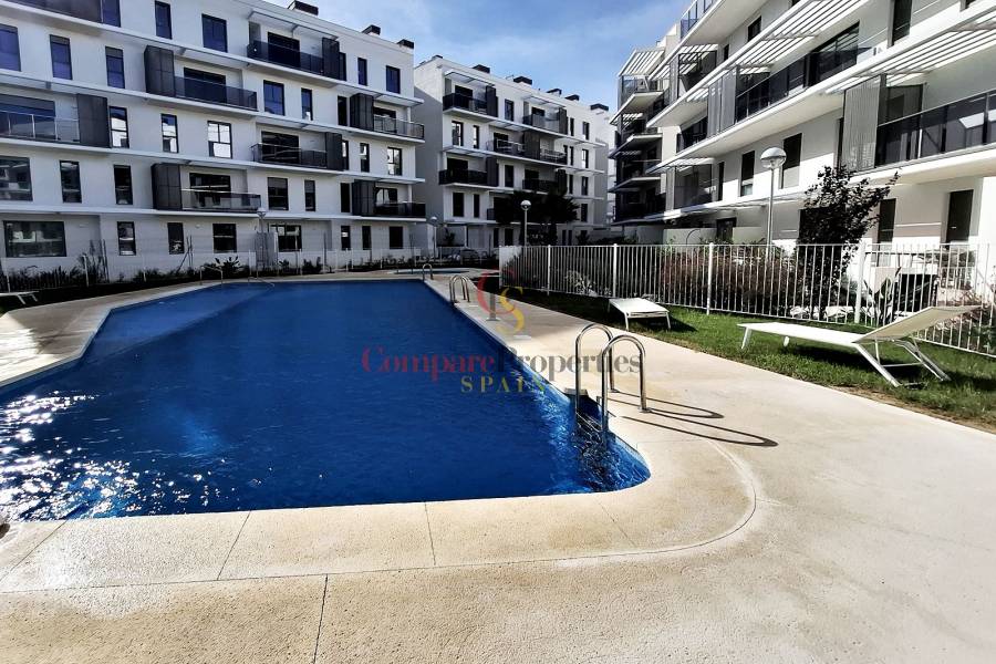 Vente - Apartment - Dénia - Club Náutico