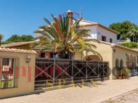 Sale - Villa - Jávea - La Lluca - La Tarraula