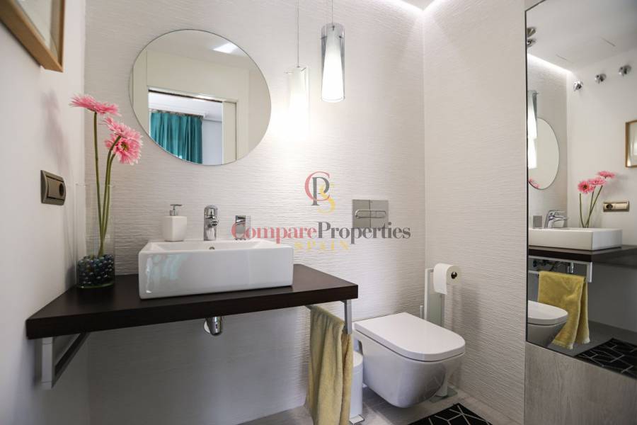 Sale - Duplex and Penthouses - Dénia - Centro