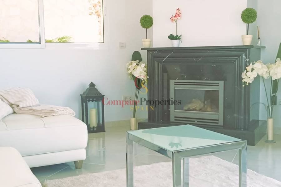 Venta - Villa - Dénia