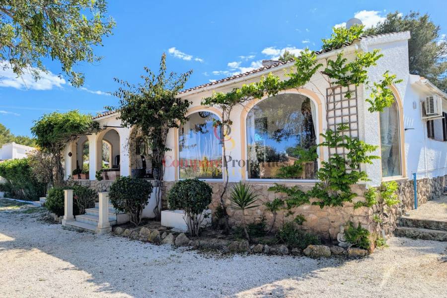Verkauf - Villa - Jávea - La Lluca