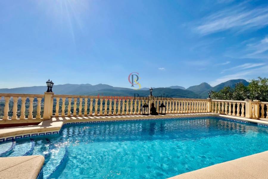 Sale - Villa - Jalon Valley - Valley / Urbanización