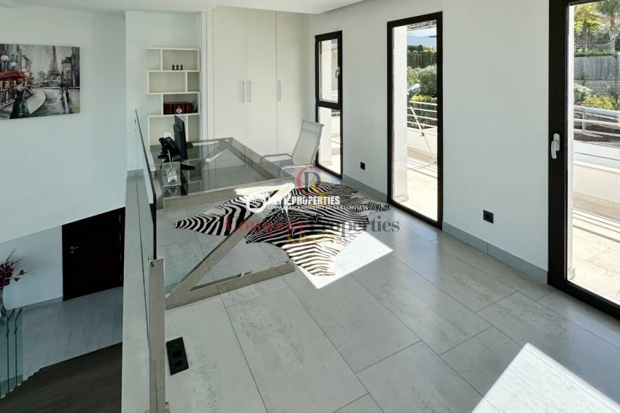 Venta - Villa - Jávea