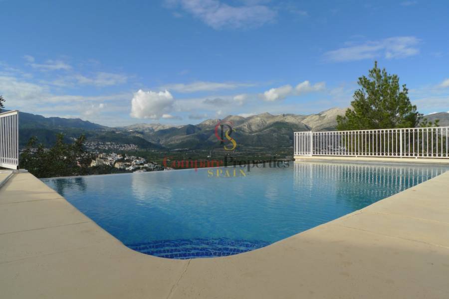 Sale - Villa - Orba Valley - Orba