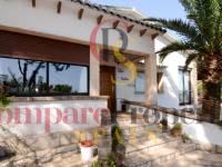 Sale - Villa - Dénia - Las Rotas