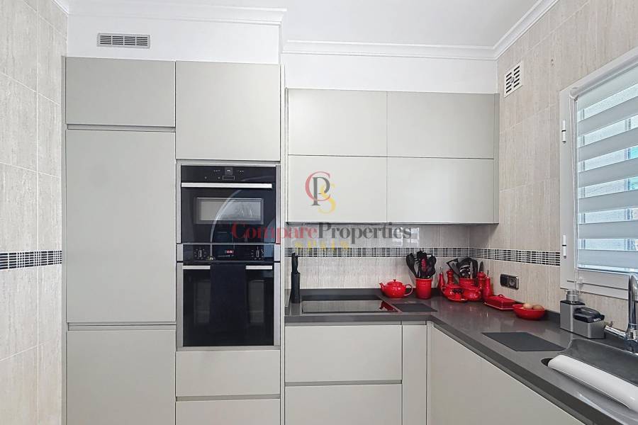 Sale - Villa -  - Kalmias