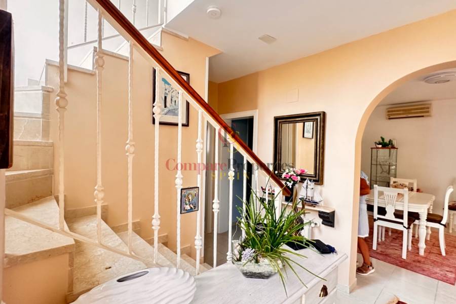 Sale - Villa - Dénia - Montgo