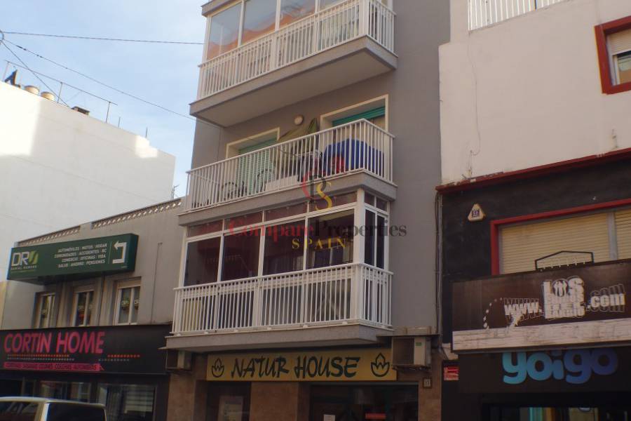 Venta - Apartment - Benidorm - Benidorm, Spain