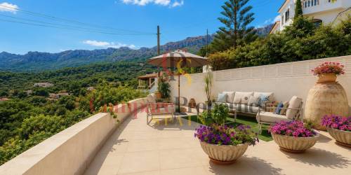 Villa - Sale -  - Casco Urbano