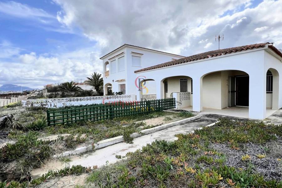 Sale - Villa - Dénia - Costa Blanca
