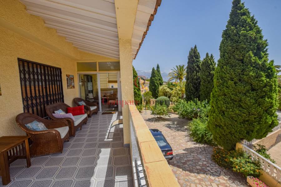 Sale - Villa - Alfaz Del Pi - Escandinavia