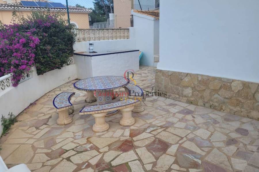 Sale - Villa - Jávea