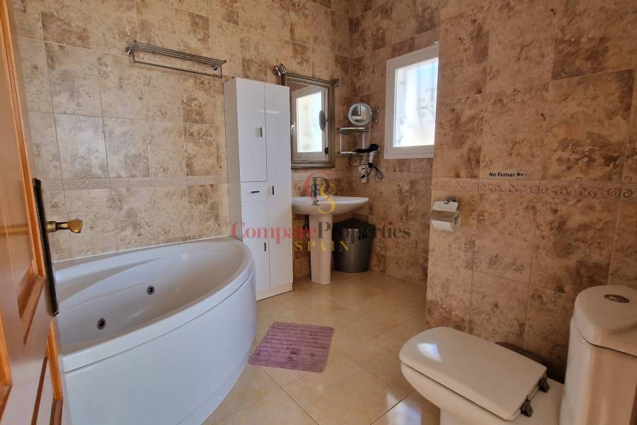 Sale - Villa - Benitachell - 