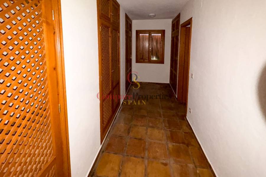 Sale - Villa - Dénia - Montgo