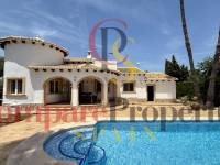 Sale - Villa - El Vergel - 