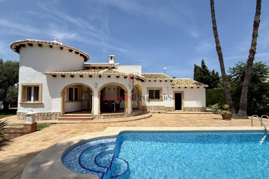 Sale - Villa - El Vergel - 
