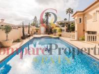 Venta - Villa - Dénia