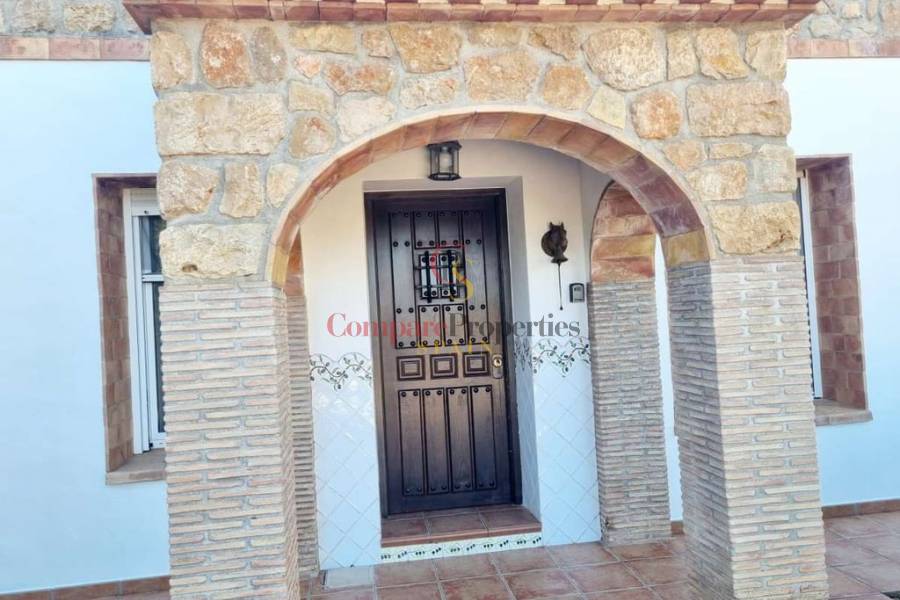 Verkoop - Villa - Jalon Valley