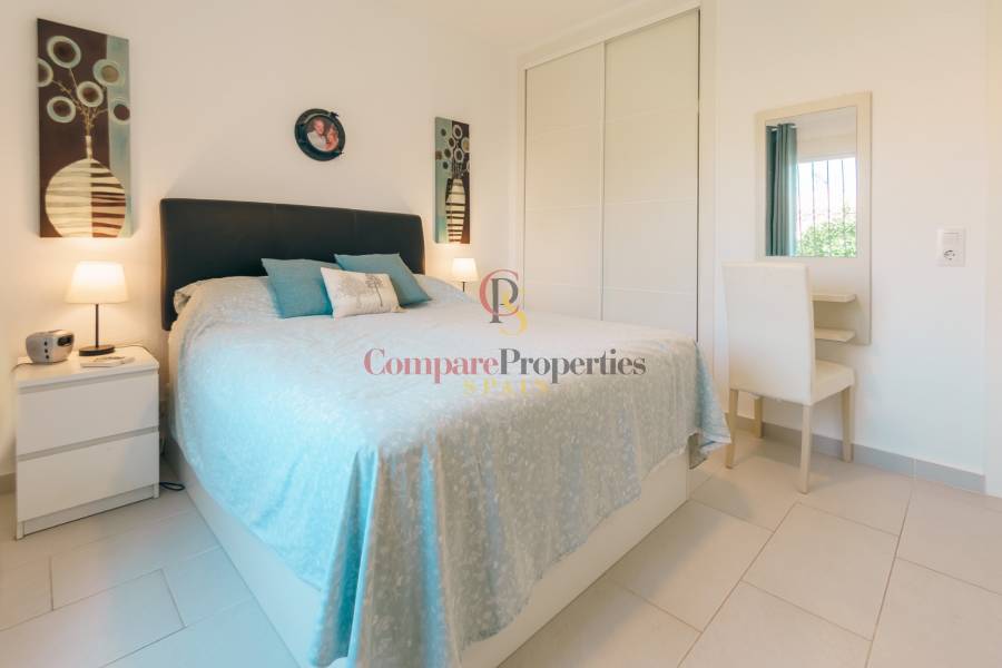 Venta - Villa - Albir