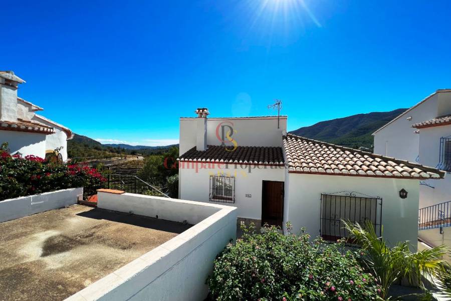 Venta - Villa - Orba Valley - Valley / Urbanización