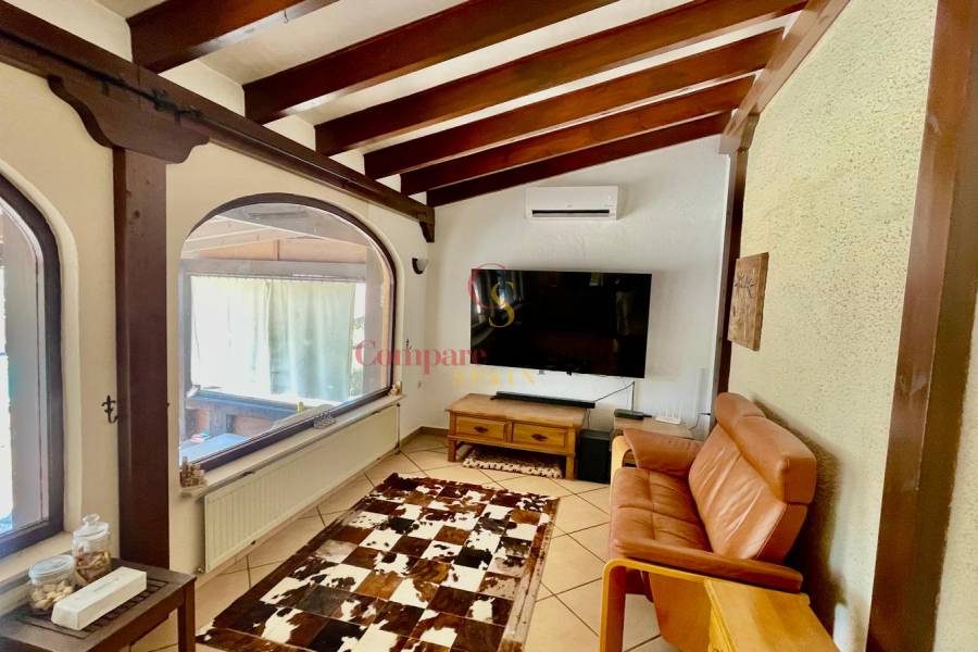 Sale - Villa - Jalon Valley - Campo