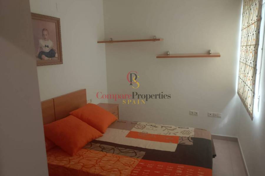 Sale - Apartment - Simat de La Valldigna - 