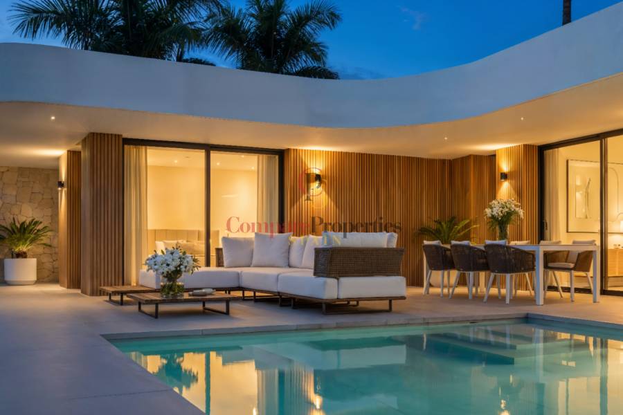 Sale - Villa - Calpe - Empedrola