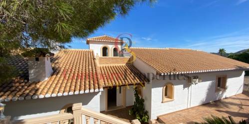 Villa - Sale - Pedreguer - La Sella