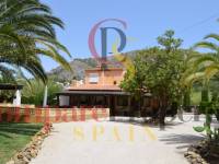 Sale - Villa - Jalon Valley - Campo