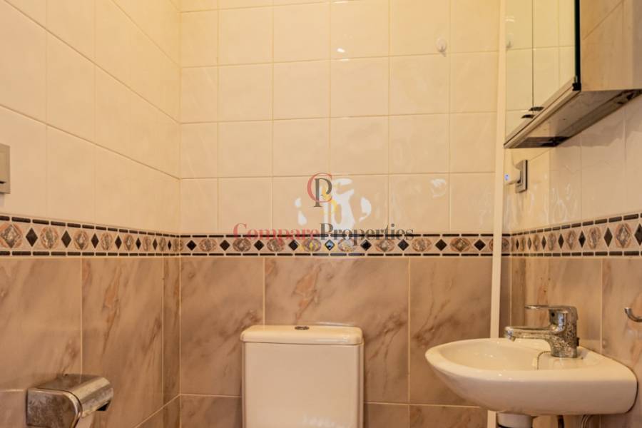 Sale - Villa - La Nucia - Barranco Hondo