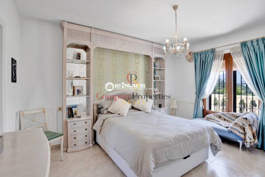 Sale - Villa - Orba