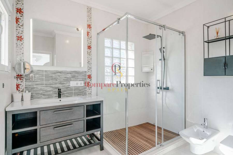 Verkauf - Villa - Calpe