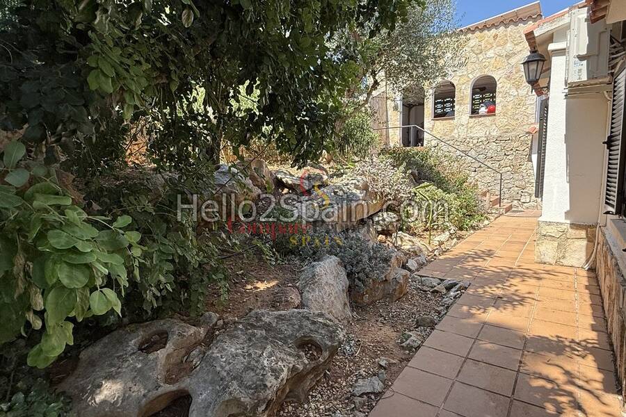 Sale - Villa - Dénia