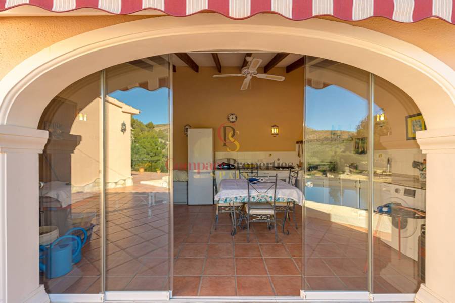 Venta - Villa - Jalon Valley - 