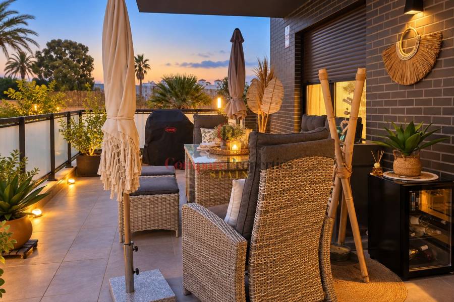 Sale - Apartment - Dénia - 