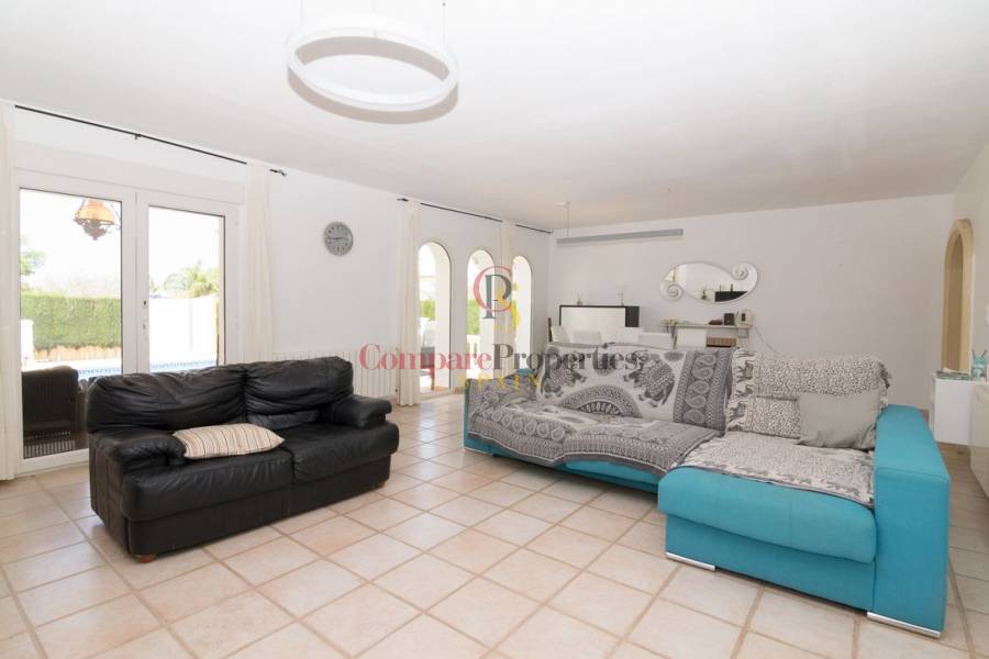 Sale - Villa - Dénia - Montgo