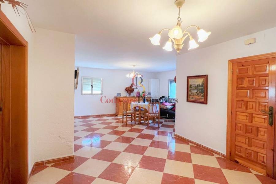 Sale - Villa - Dénia