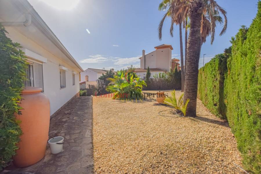 Sale - Villa - Alfaz Del Pi - San Rafael