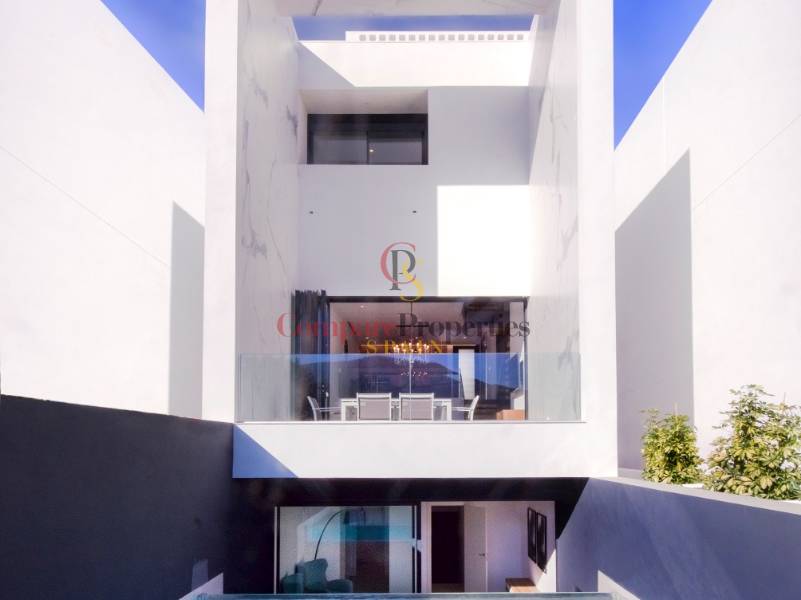 Venta - Villa - Albir