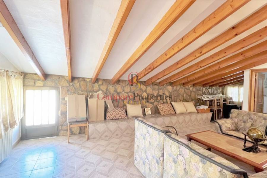 Sale - Villa - Dénia