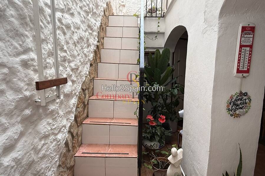 Venta - Townhouses - Pego